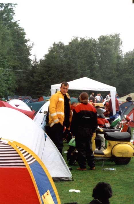 Untitled-03.jpg (43615 bytes)