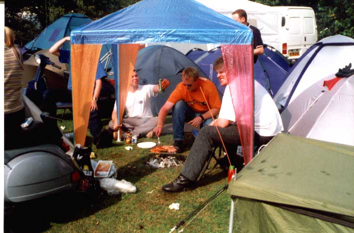 Untitled-17.jpg (56213 bytes)